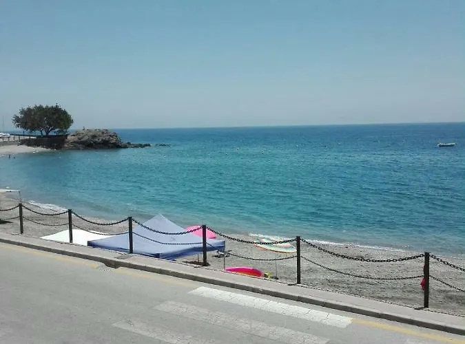 Cotobro * Альмуньекар